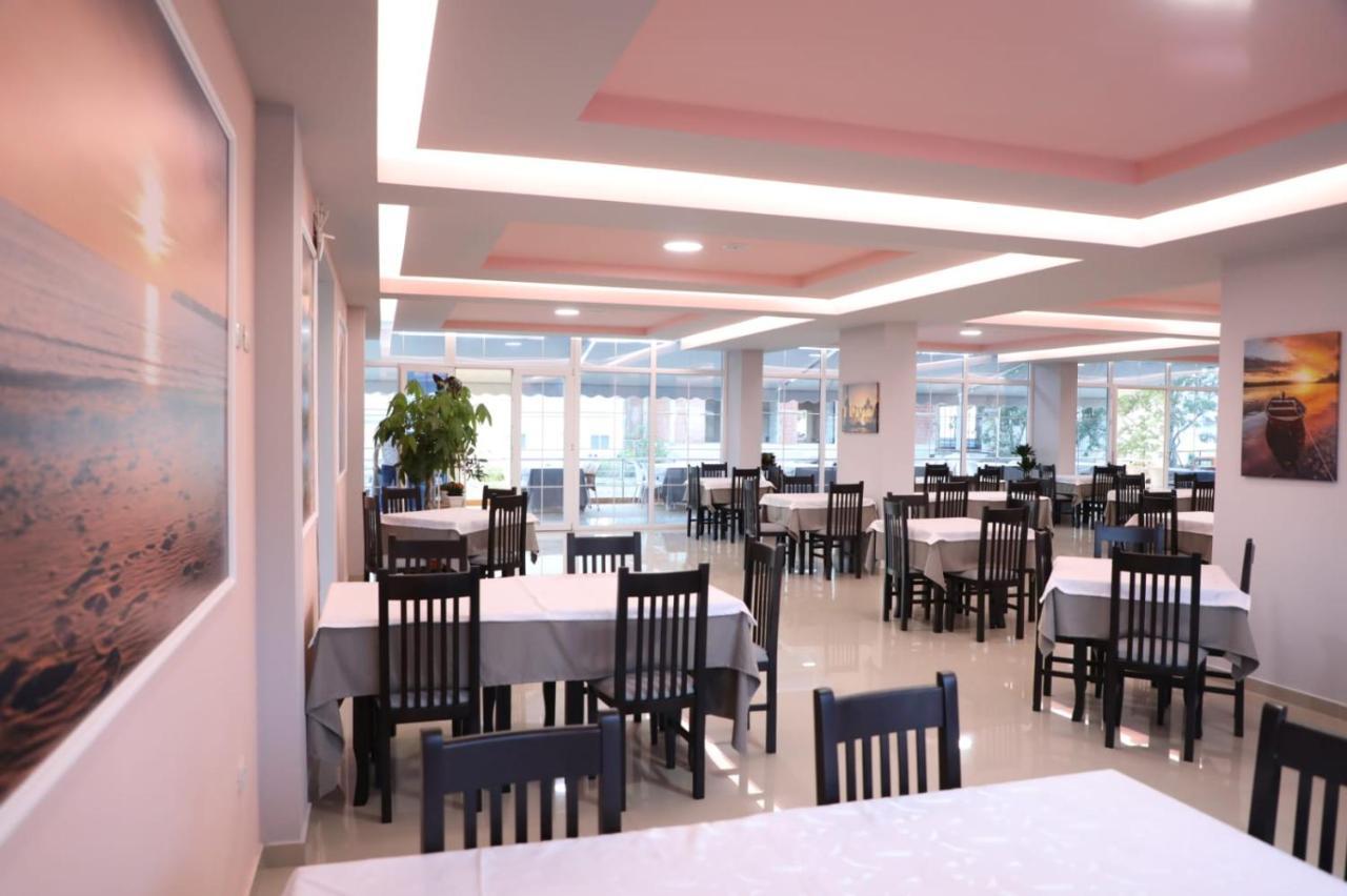 Ryan'S Hotel Shëngjin المظهر الخارجي الصورة