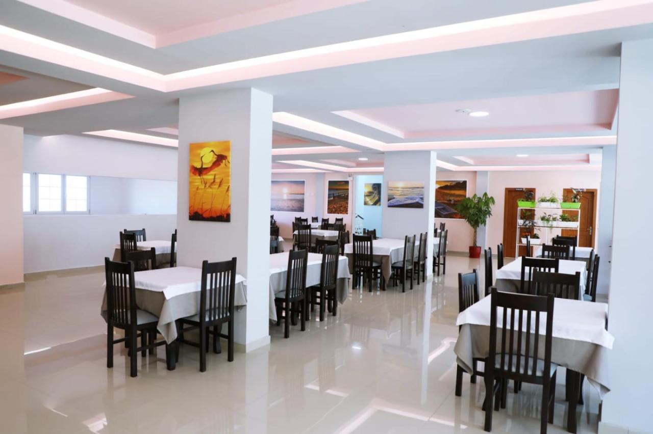 Ryan'S Hotel Shëngjin المظهر الخارجي الصورة